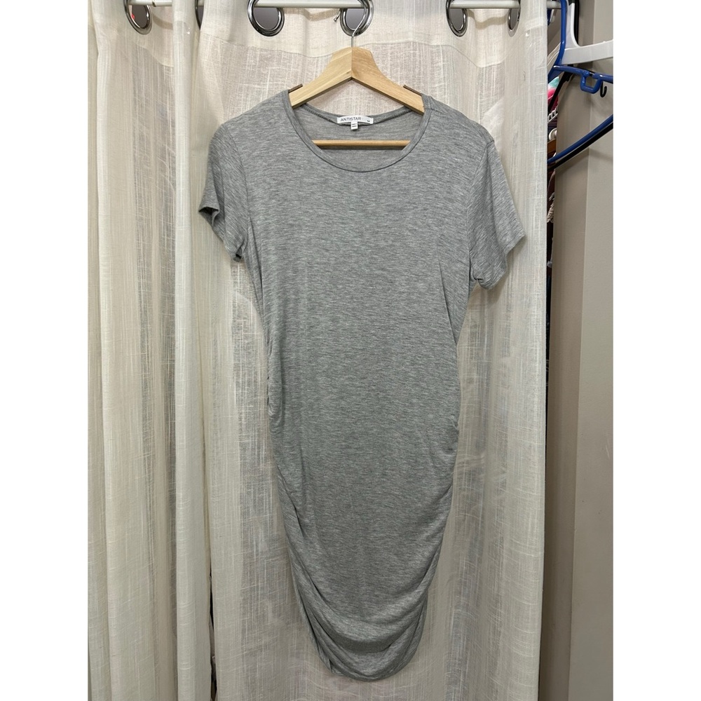 Stretchy grey tshirt dress